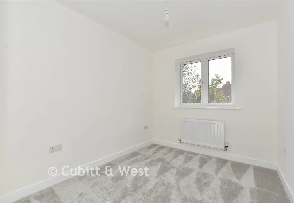 Bedroom 4 - Seedlings Drive, Pearmain Place, Crowborough, East Sussex - Wards of Kent