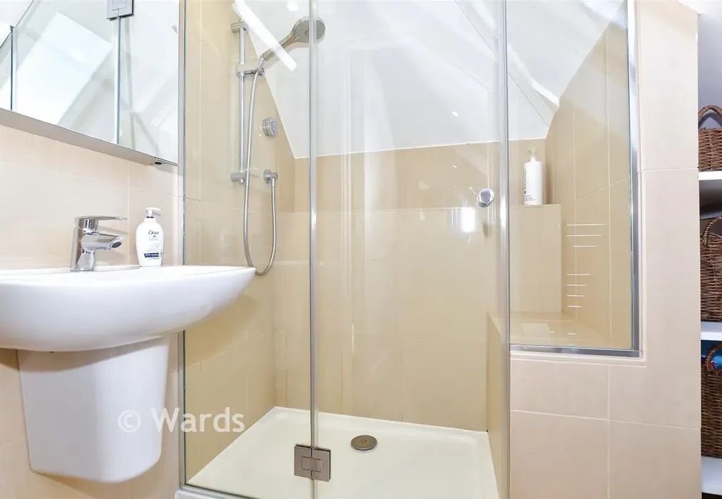 Shower Room - Mount Lane, Bearsted, Maidstone, Kent - Wards of Kent