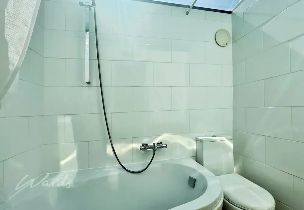 Paragon bath use - Paragon Street Ramsgate CT11 - Wards of Kent