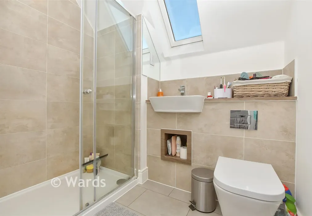 En-Suite Shower Room - The Glebe, Yalding, Maidstone, Kent - Wards of Kent