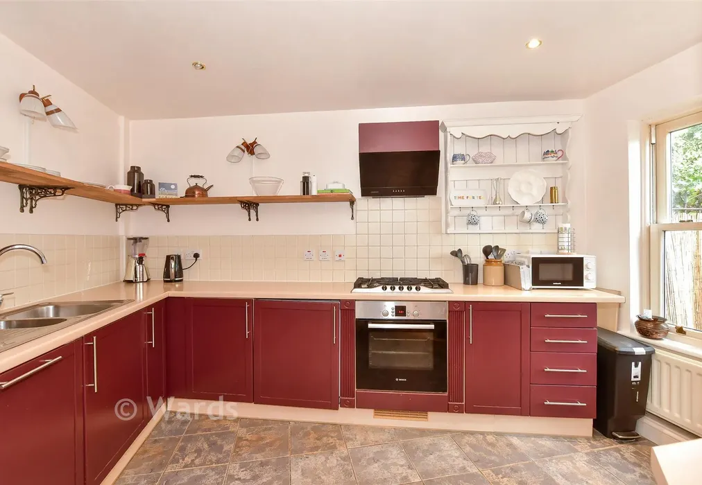 Kitchen - Canterbury Road, Whitstable, Kent - Wards of Kent