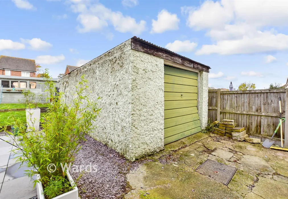 Garage - Kings Road, Canterbury, Kent - Wards of Kent