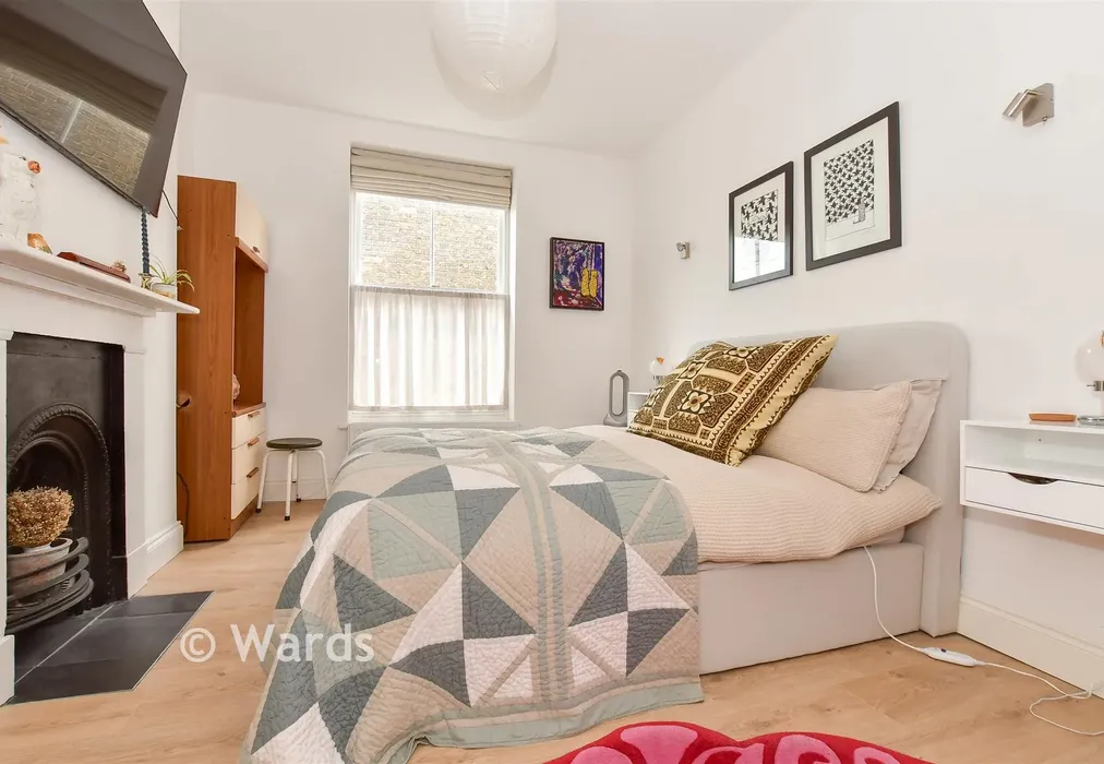 Bedroom - Custom House Lane, Deal, Kent - Wards of Kent