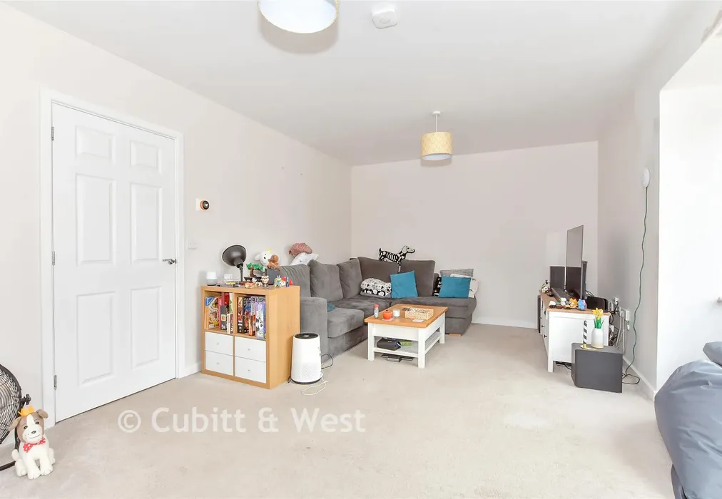 Lounge - Utah Close, Fareham, Hampshire - Wards of Kent