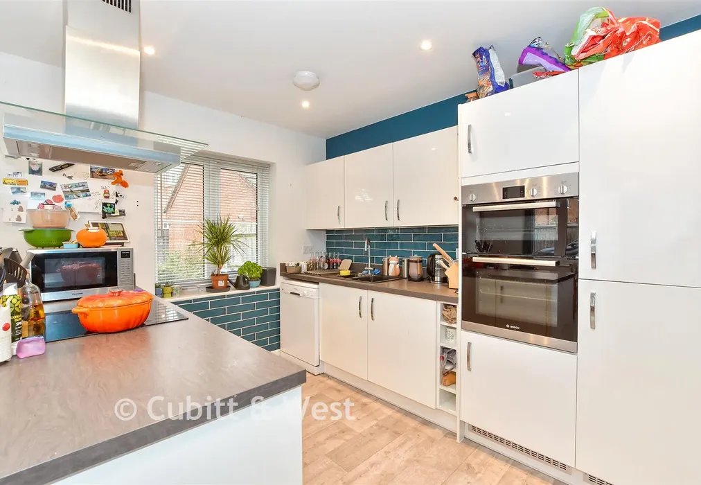 Kitchen/Diner - Utah Close, Fareham, Hampshire - Wards of Kent