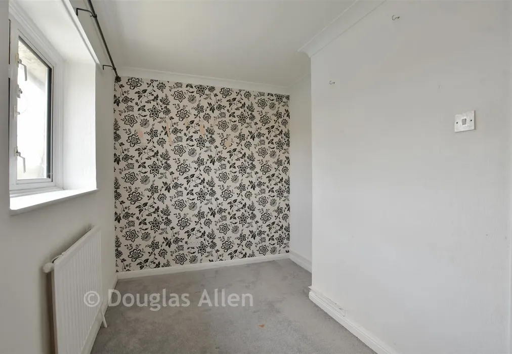 Bedroom 3 - Boult Road, Basildon, Essex - Wards of Kent
