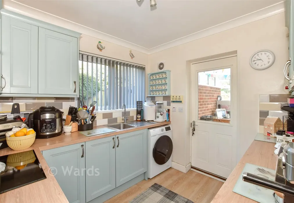 Kitchen - Margate Road, Broomfield, Herne Bay, Kent - Wards of Kent