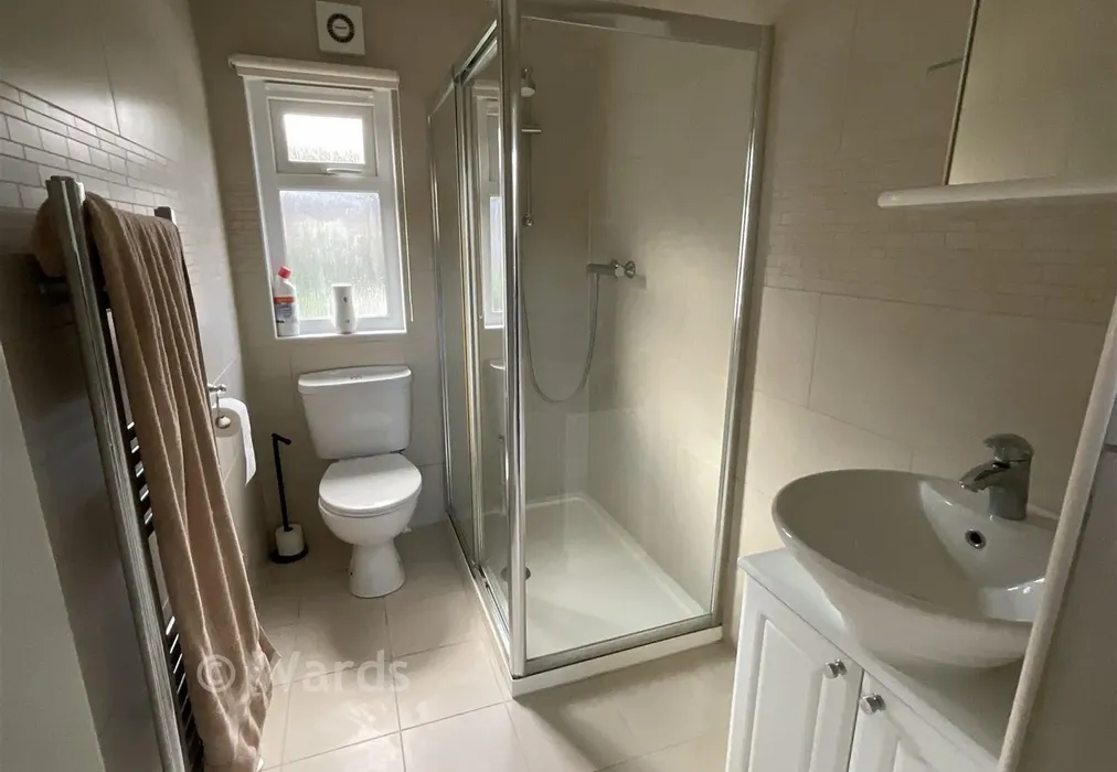 Shower Room - Church Hill, Boughton Monchelsea, Maidstone, Kent - Wards of Kent