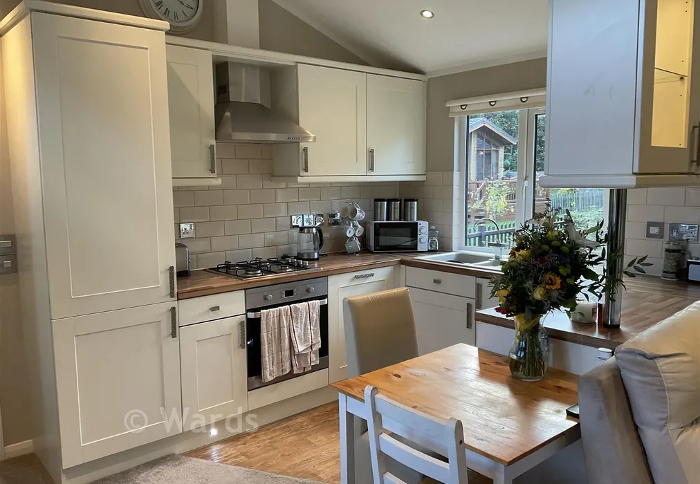 Kitchen/Dining Area - Church Hill, Boughton Monchelsea, Maidstone, Kent - Wards of Kent