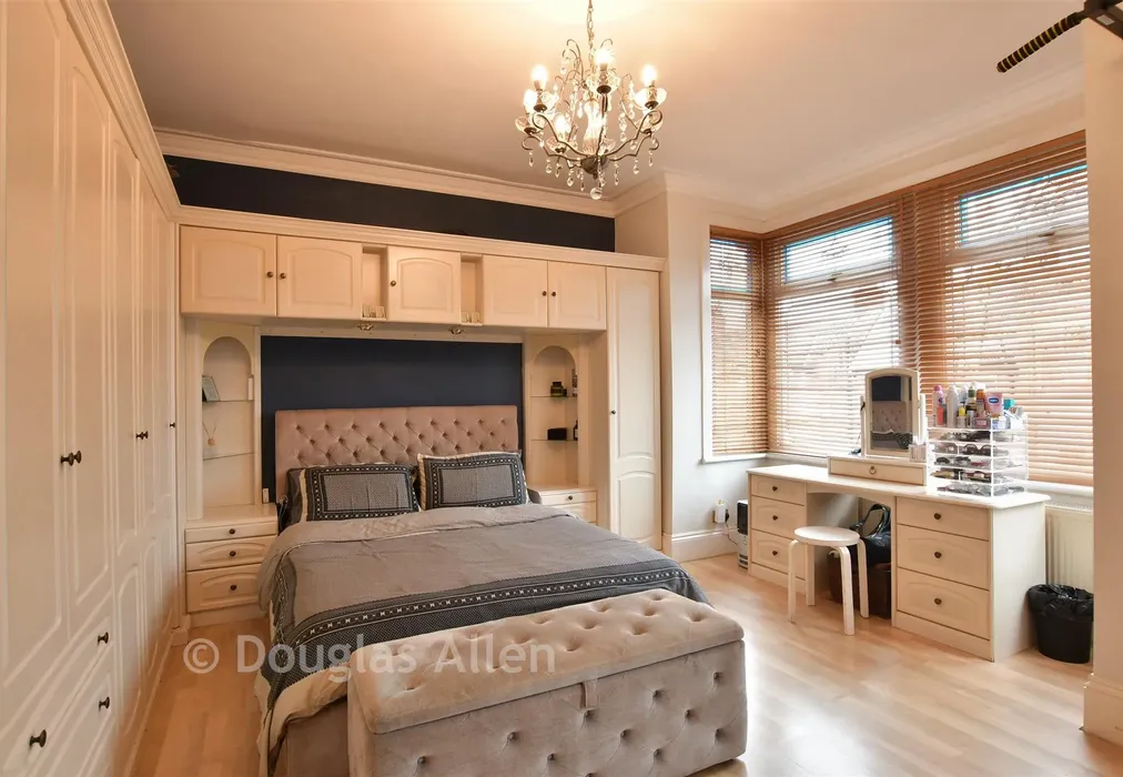 Bedroom 2 - Colchester Road, Leyton - Wards of Kent