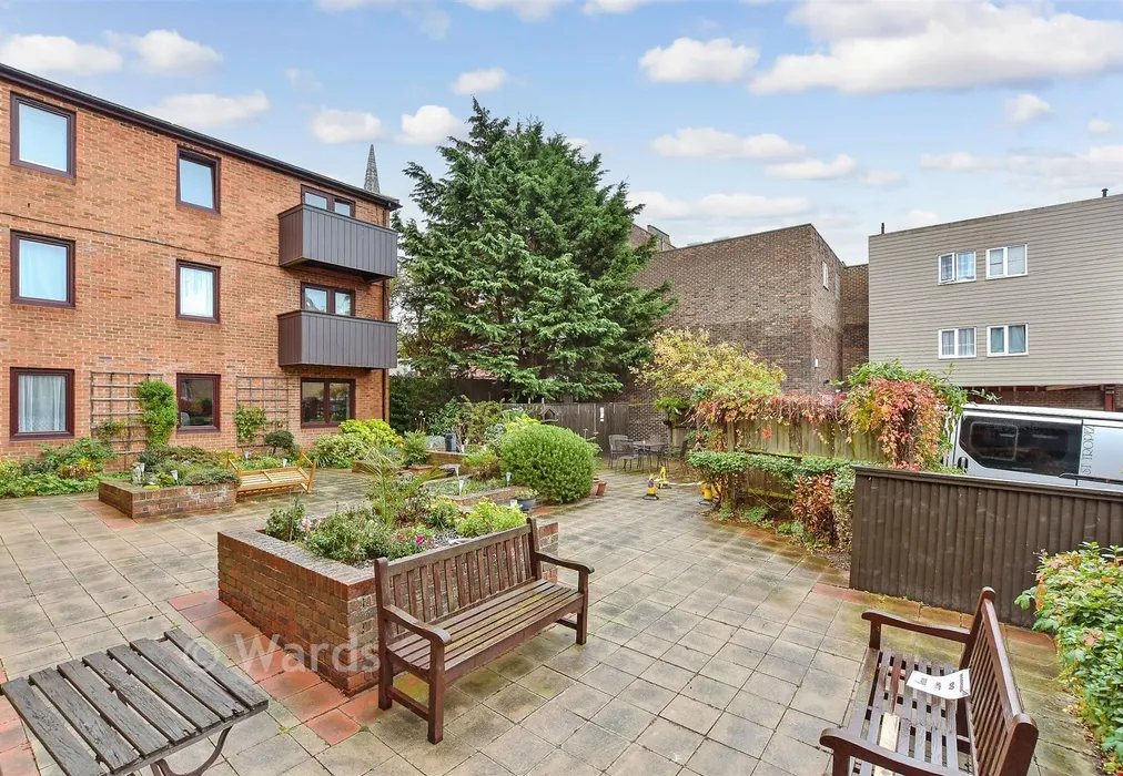 Communal Gardens - Beach Street, Herne Bay, Kent - Wards of Kent