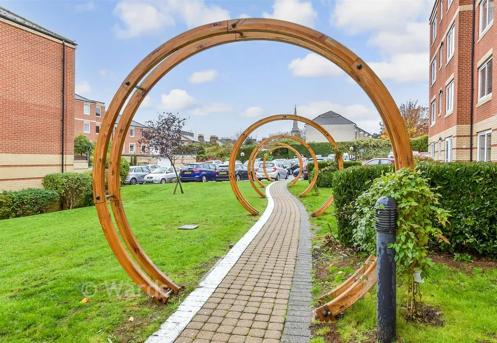 Communal Gardens - Queen Anne Road, Maidstone, Kent - Wards of Kent