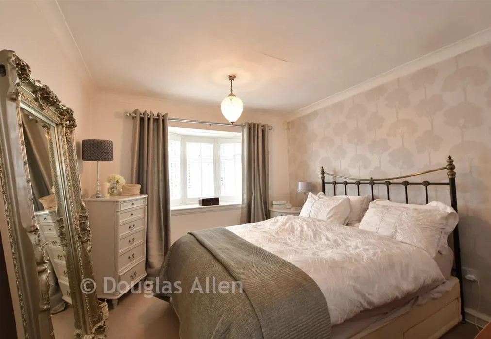 Bedroom 1 - Mill Road, Billericay, Essex - Wards of Kent