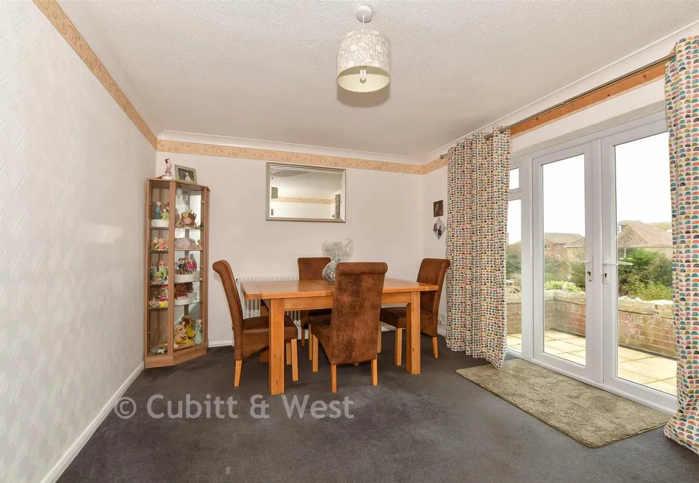 Dining Room - Fairlight Avenue, Telscombe Cliffs, East Sussex - Wards of Kent