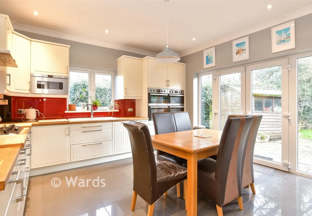 Kitchen/Breakfast Room - Bennetts Avenue, West Kingsdown, Sevenoaks, Kent - Wards of Kent