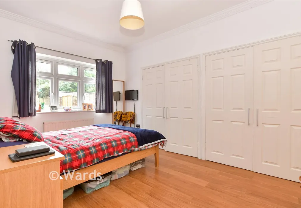 Bedroom 1 - Bennetts Avenue, West Kingsdown, Sevenoaks, Kent - Wards of Kent