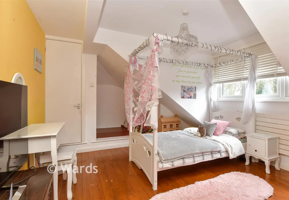 Bedroom 2 - Bennetts Avenue, West Kingsdown, Sevenoaks, Kent - Wards of Kent