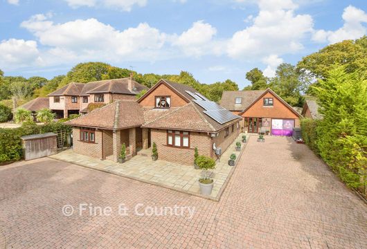 Bromley Green Road, Ruckinge, Ashford, Kent - Wards of Kent