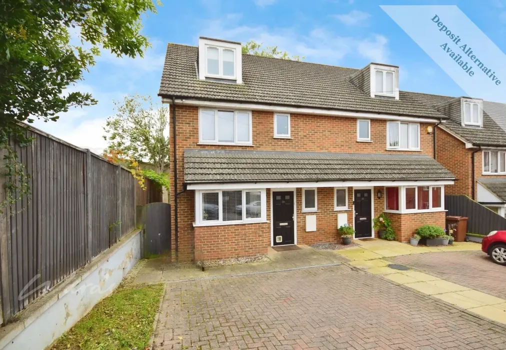 randall front - Randall Road Chatham ME4 - Wards of Kent