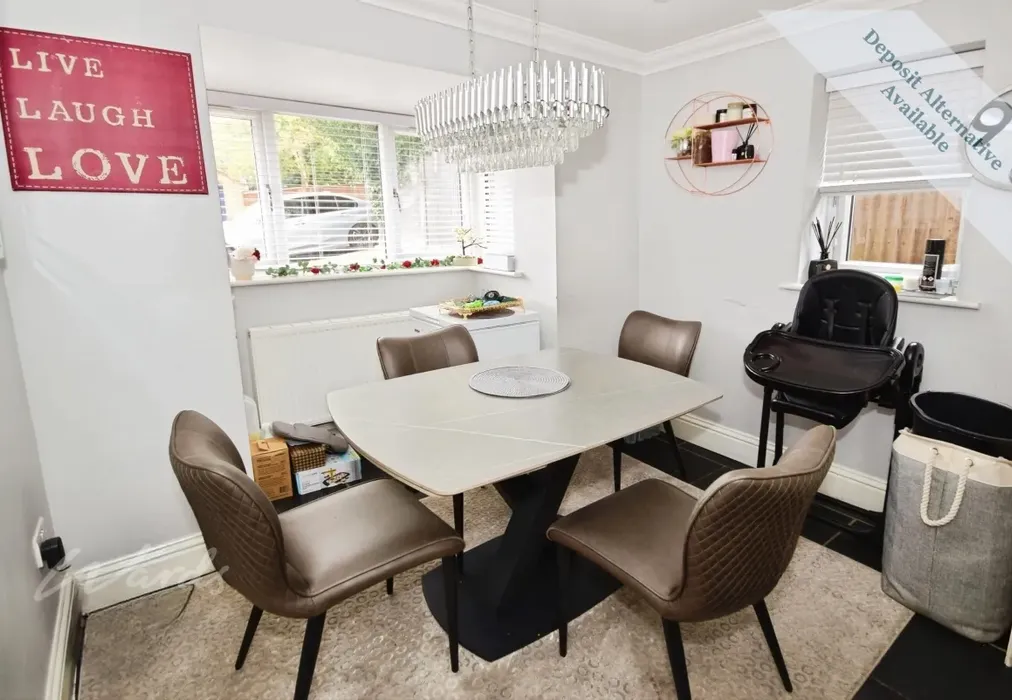 randall dining area - Randall Road Chatham ME4 - Wards of Kent