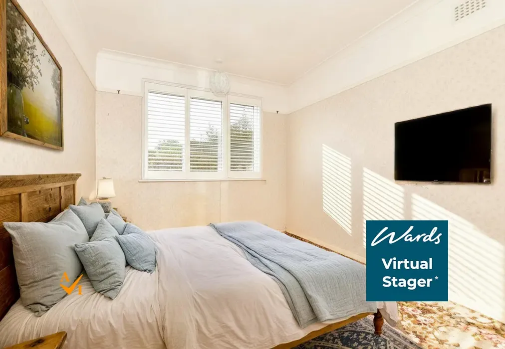 Bedroom 2 (Farmhouse style) - Bay View Road, Broadstairs, Kent - Wards of Kent