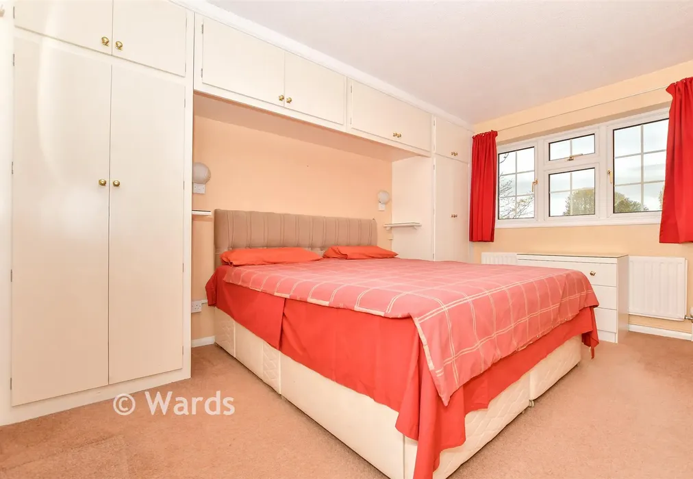 Bedroom 1 - Liverpool Road, Walmer, Deal, Kent - Wards of Kent