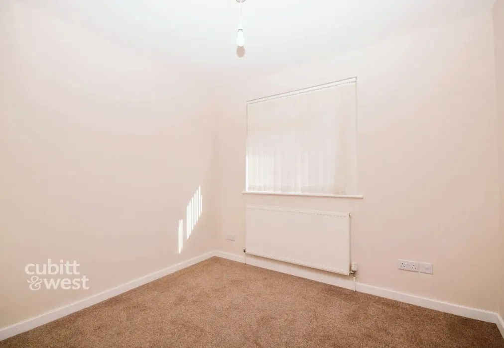 9254a075-DSC_0183 - Cornflower Lane, Croydon CR0 - Wards of Kent