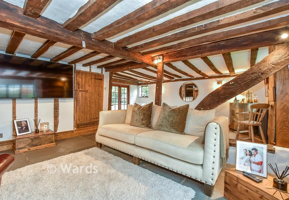 Lounge - Ashford Road, Bethersden, Ashford, Kent - Wards of Kent