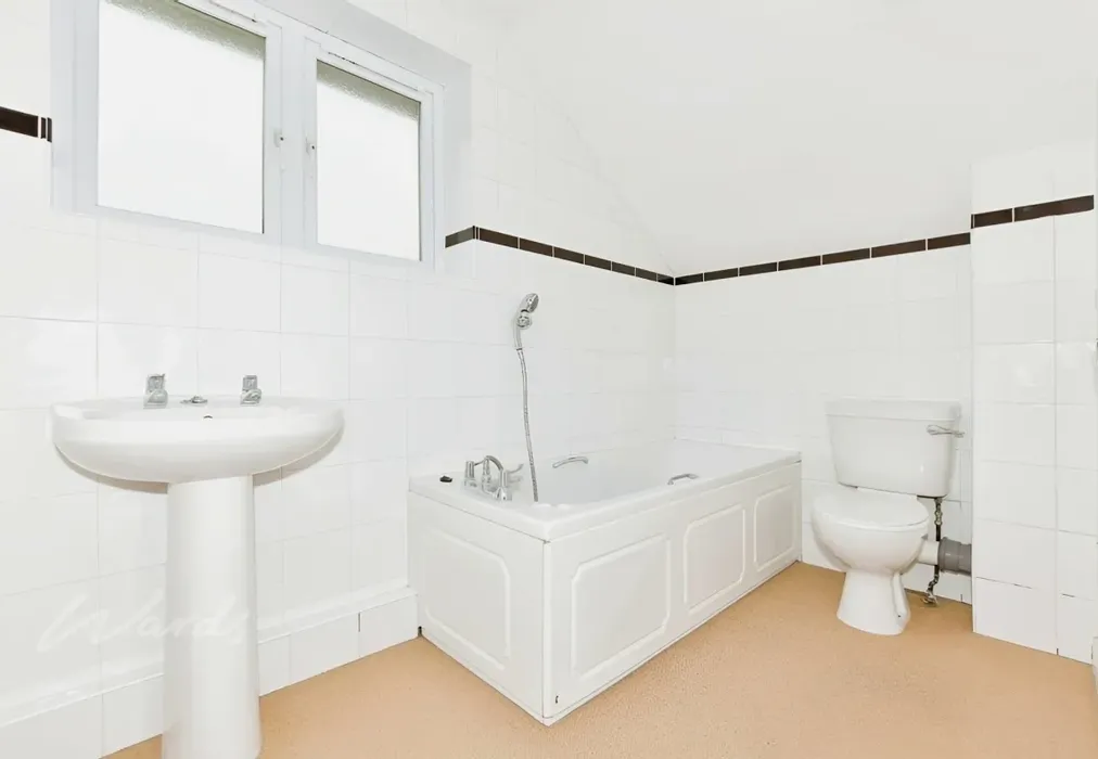 Bathroom - Canterbury Road Densole CT18 - Wards of Kent