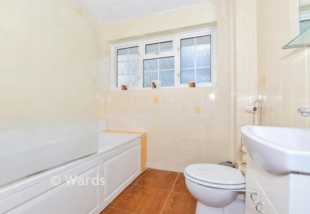 Bathroom - Cherry Orchard, Ditton, Aylesford, Kent - Wards of Kent