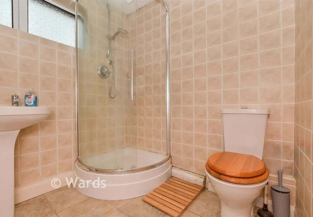 Shower Room - Sandgate High Street, Sandgate, Folkestone, Kent - Wards of Kent