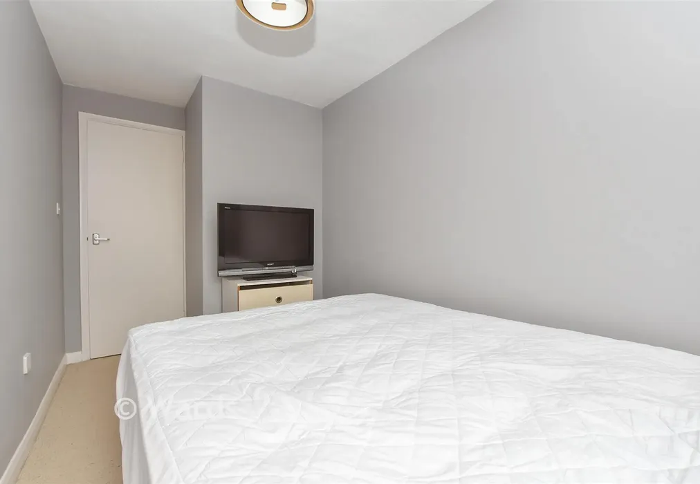 Bedroom 2 - Sandgate High Street, Sandgate, Folkestone, Kent - Wards of Kent