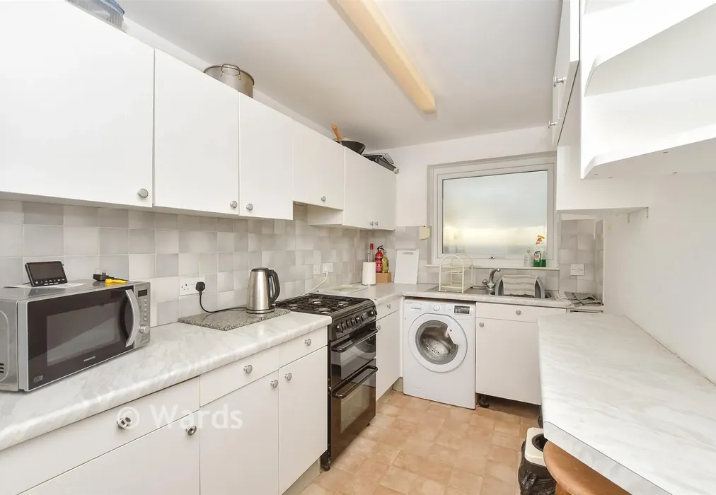 Kitchen - Sandgate High Street, Sandgate, Folkestone, Kent - Wards of Kent