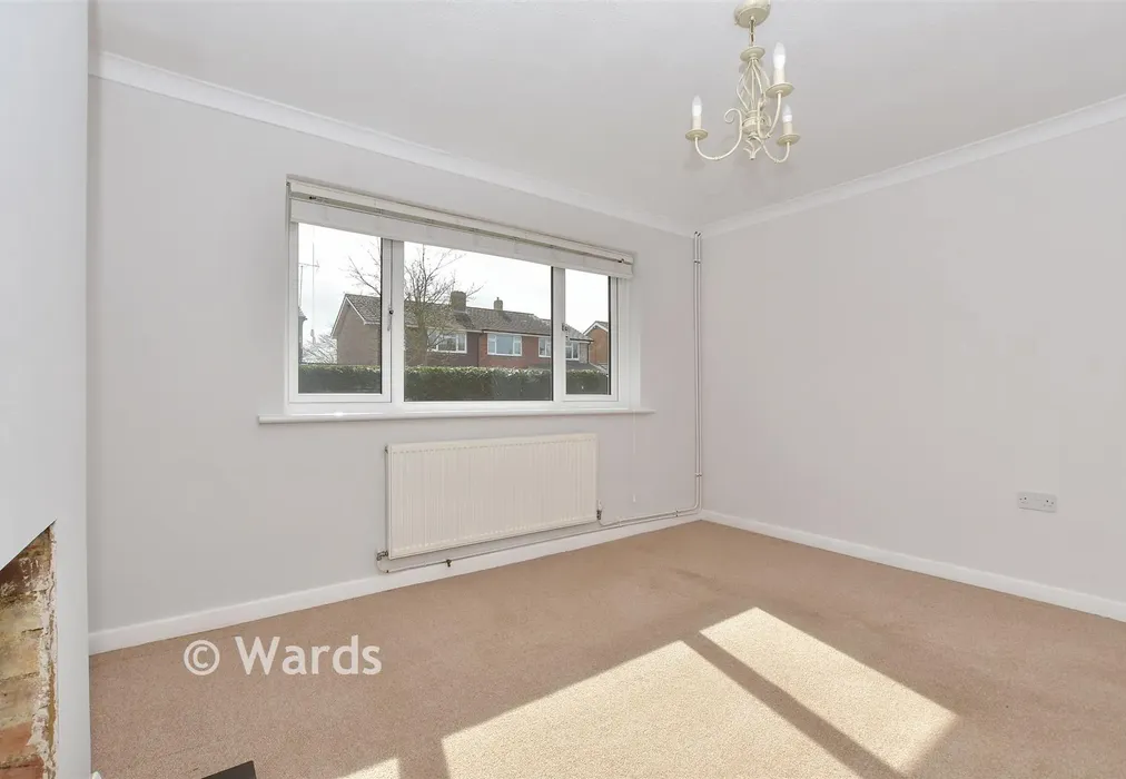 Lounge - Rushford Close, Headcorn, Ashford, Kent - Wards of Kent