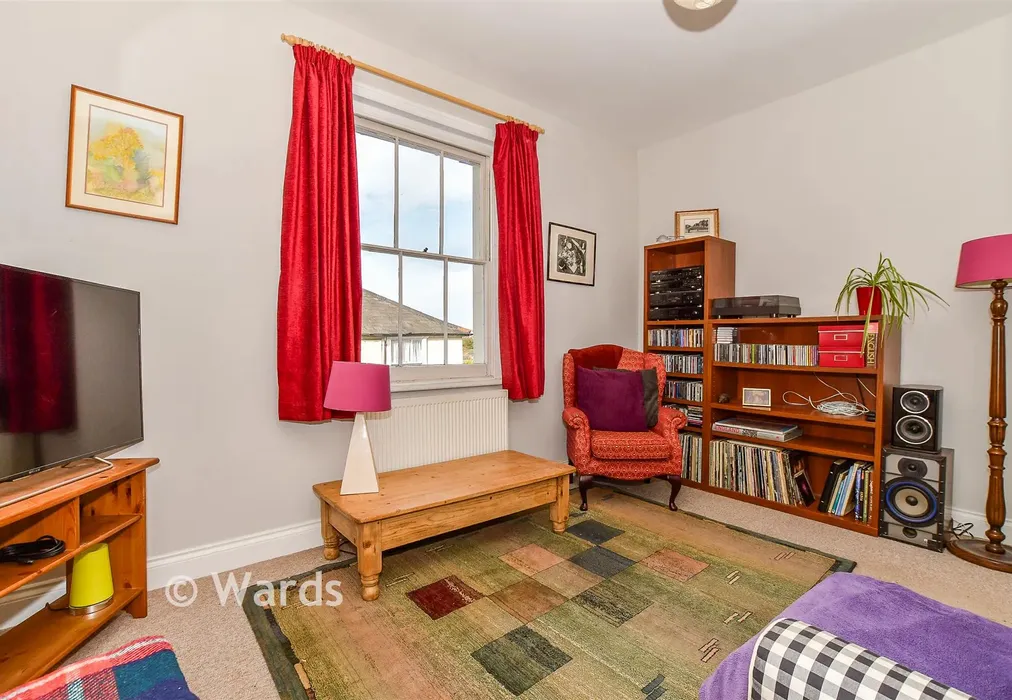 Lounge - Grover Street, Tunbridge Wells, Kent - Wards of Kent