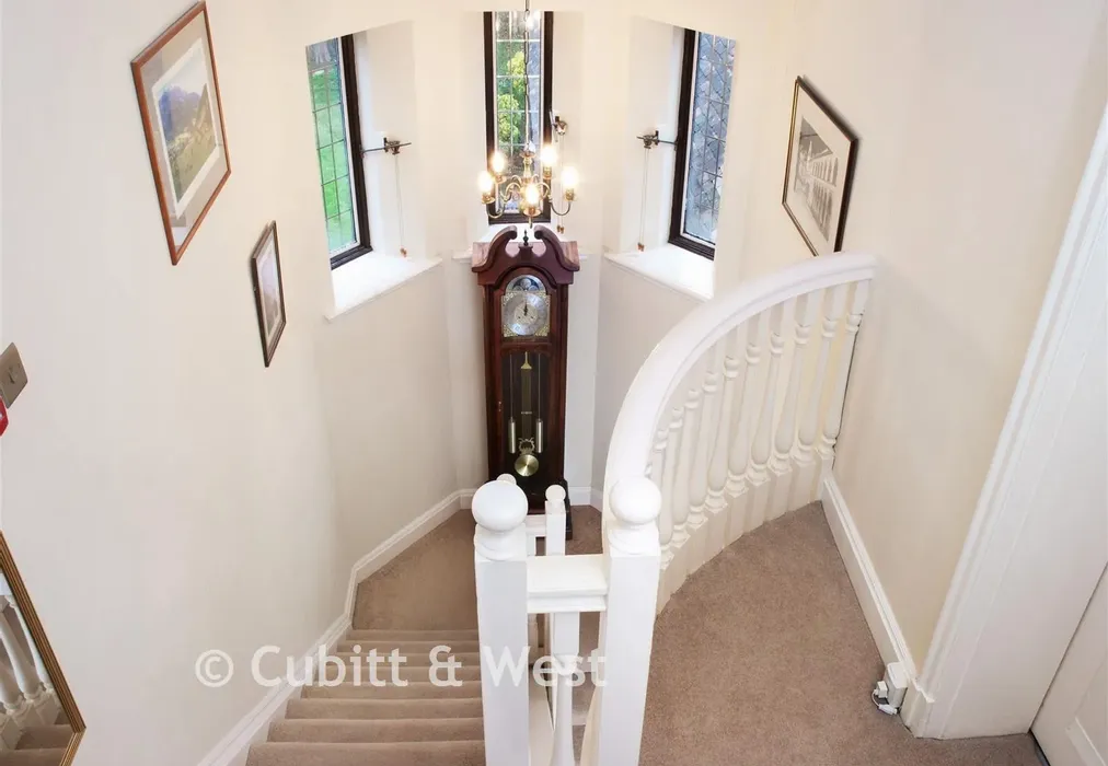 Landing And Stairs - Trulls Hatch, Argos Hill, Rotherfield, East Sussex - Wards of Kent