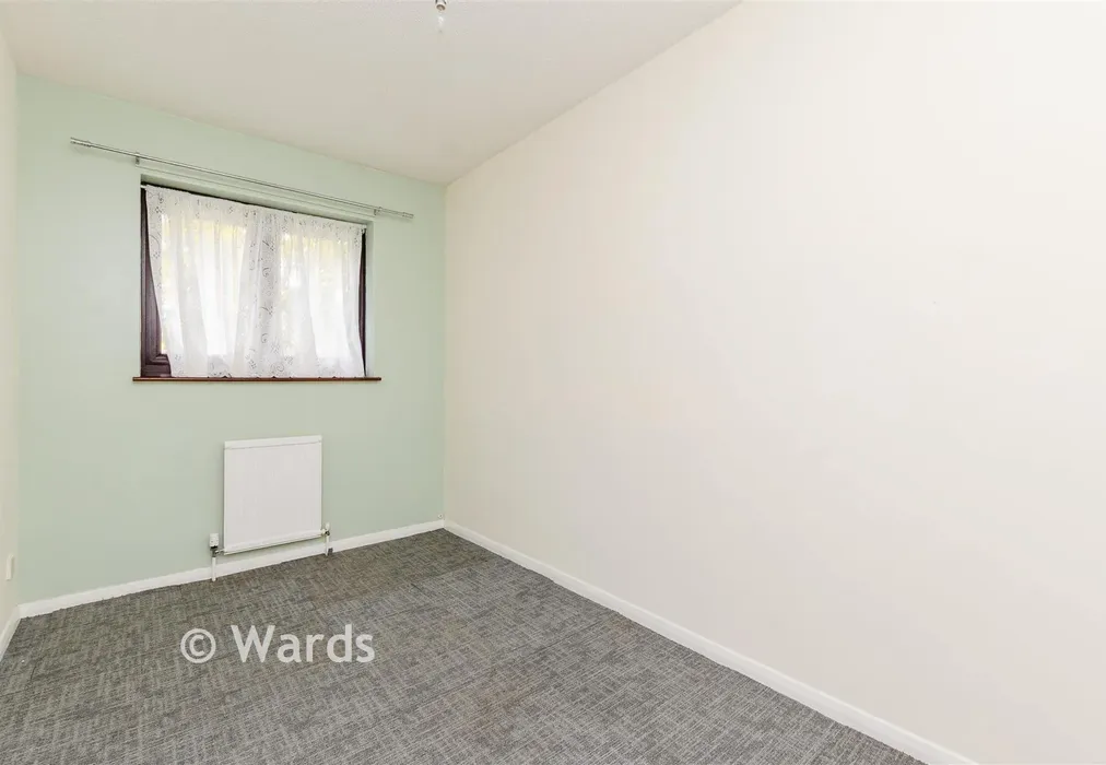 Bedroom 2 - Ormesby Close, London - Wards of Kent