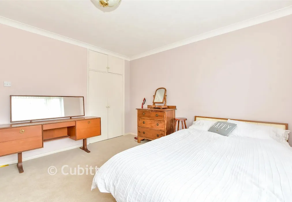 Bedroom 1 - Marama Gardens, Rustington, West Sussex - Wards of Kent