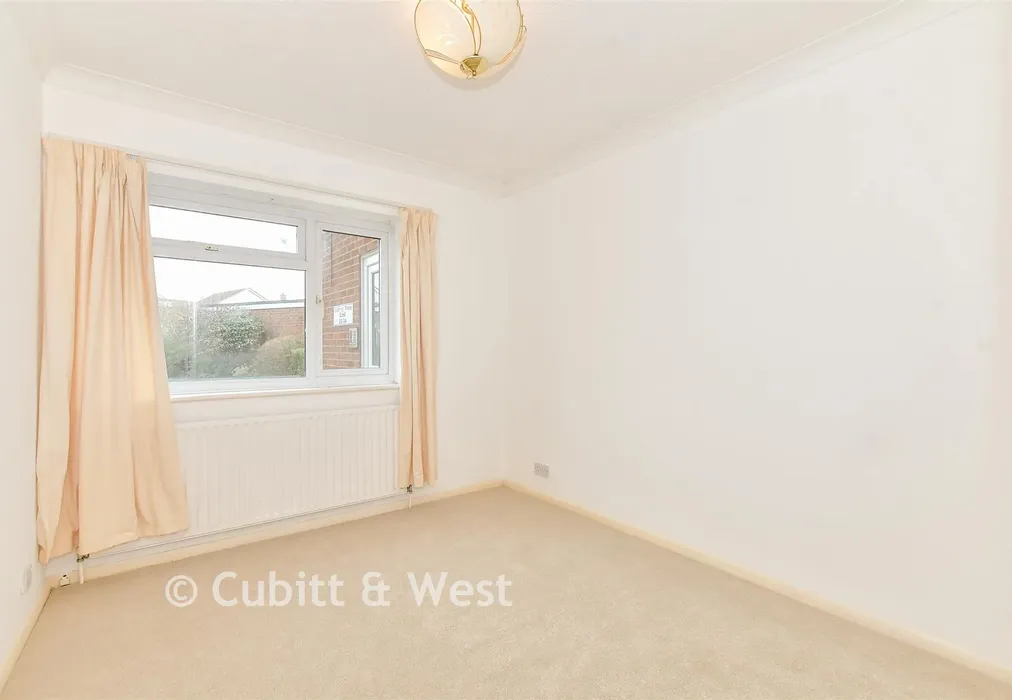 Bedroom 2 - Marama Gardens, Rustington, West Sussex - Wards of Kent