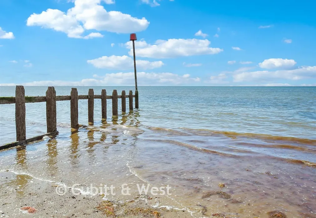 Surrounding Area - Marama Gardens, Rustington, West Sussex - Wards of Kent