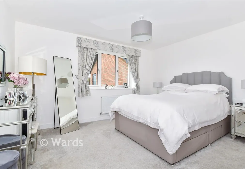 Bedroom 1 - Collier Street, Maidstone, Kent - Wards of Kent