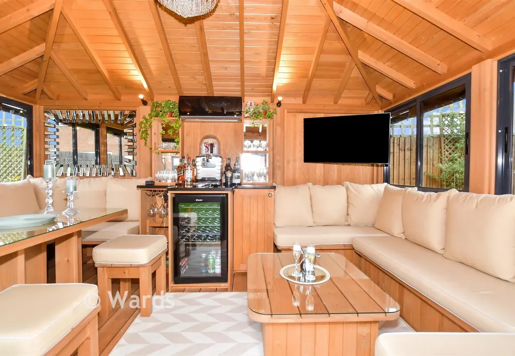 External Feature - Collier Street, Maidstone, Kent - Wards of Kent