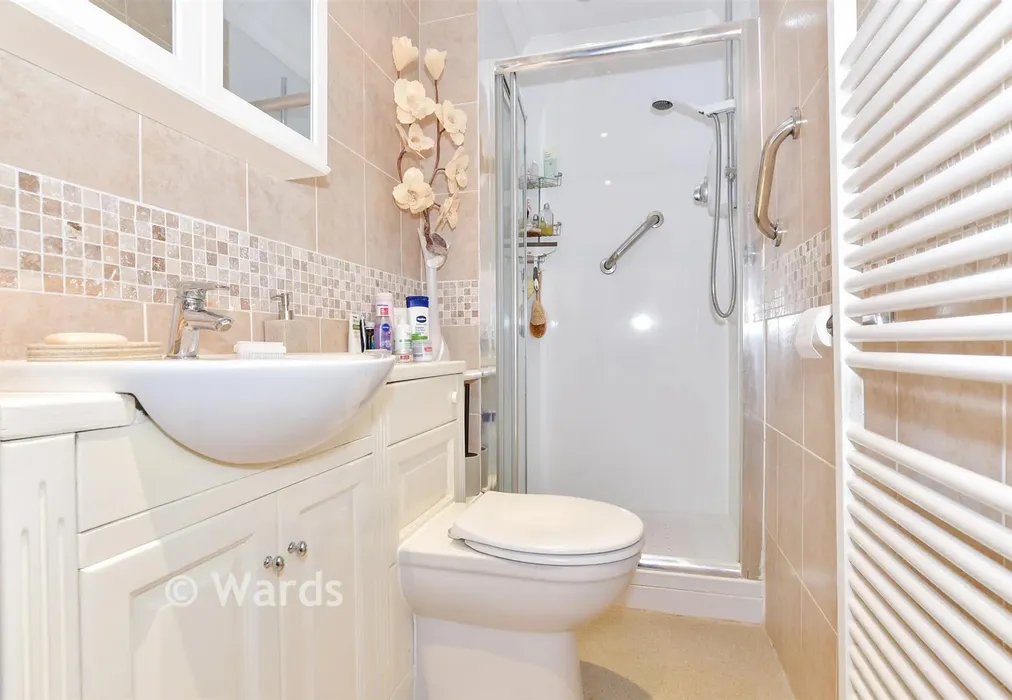 En-Suite Shower Room - Barham Mews, Teston, Maidstone, Kent - Wards of Kent