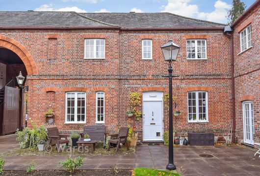 Barham Mews, Teston, Maidstone, Kent - Wards of Kent