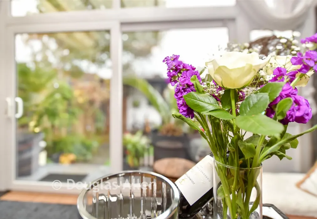 Internal Lifestyle Photograph - Elm Park Avenue, Hornchurch, Essex - Wards of Kent