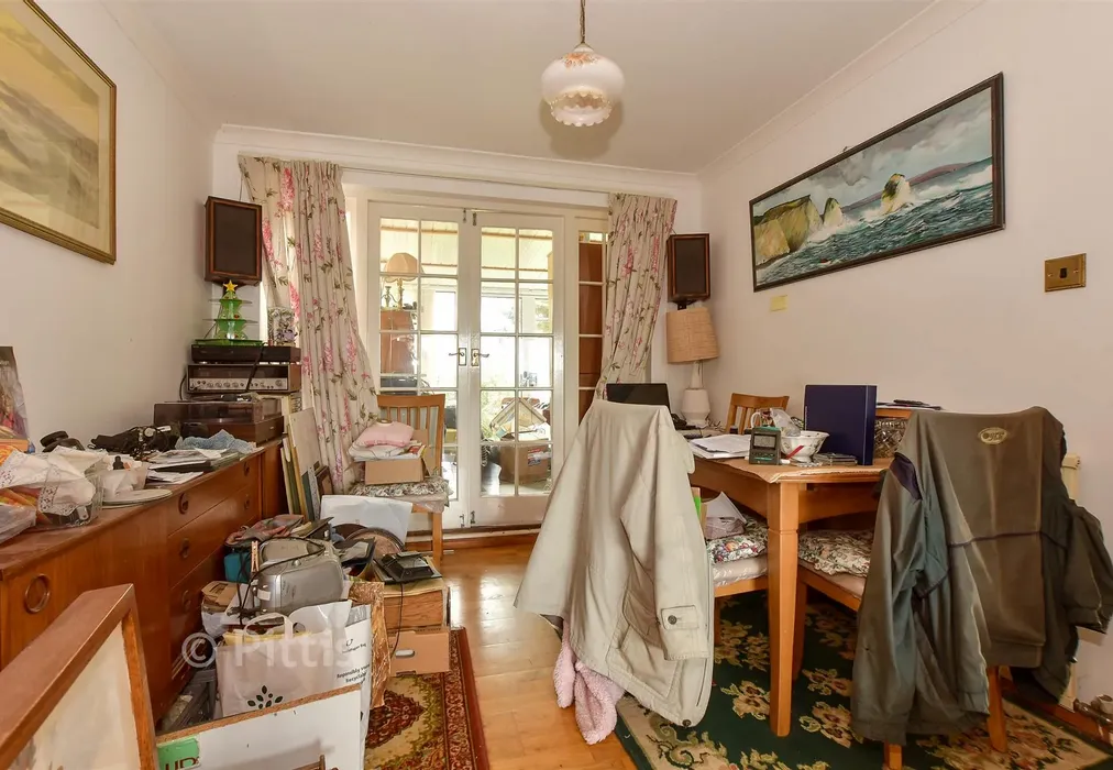 Dining Area - Carpenters Lane, Brook, Newport, Isle of Wight - Wards of Kent