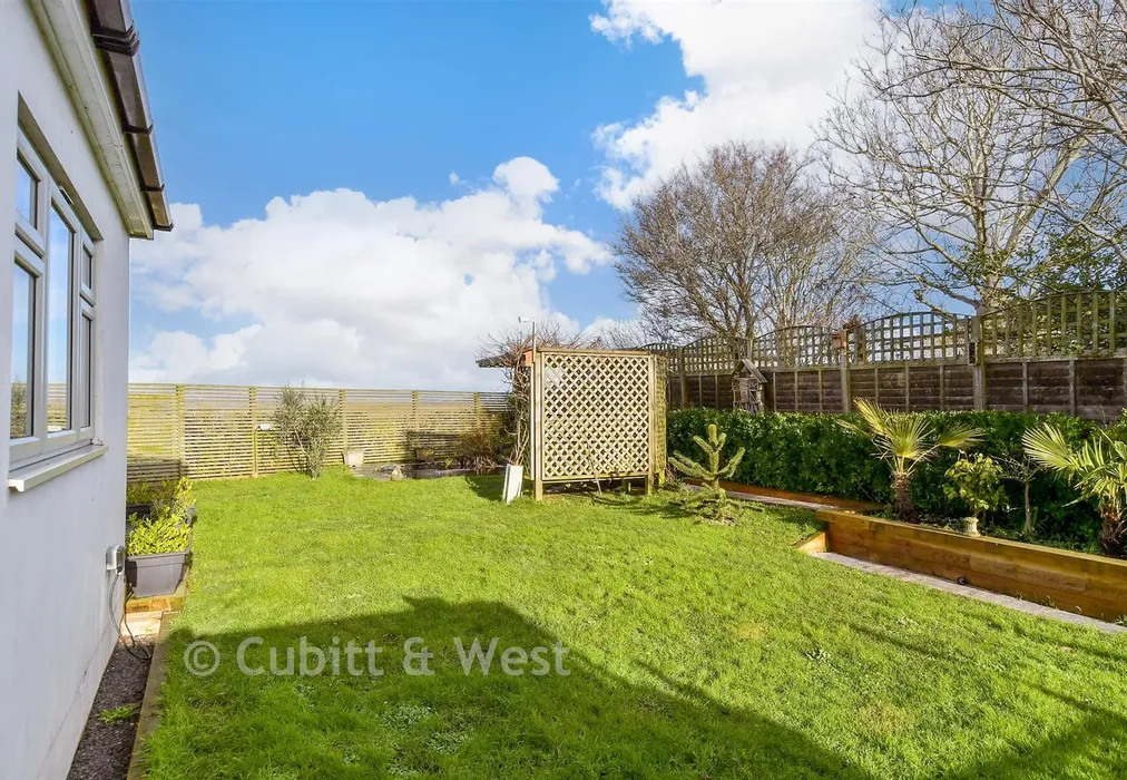 Rear Garden - Downsview Avenue, Woodingdean, Brighton, East Sussex - Wards of Kent