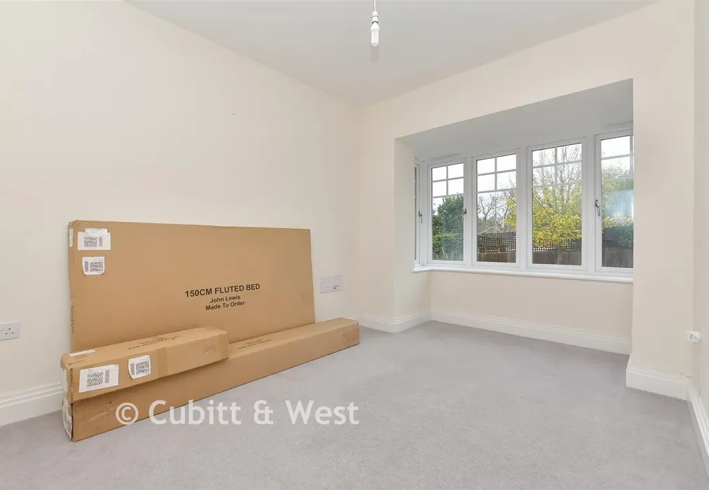 Play Room - Nower Close, Epsom, Surrey - Wards of Kent