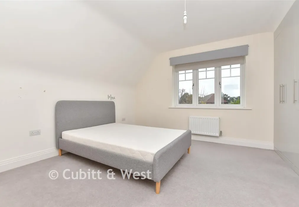 Bedroom 3 - Nower Close, Epsom, Surrey - Wards of Kent