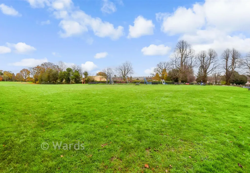Surrounding Area - Rectory Fields, Cranbrook, Tonbridge, Kent - Wards of Kent